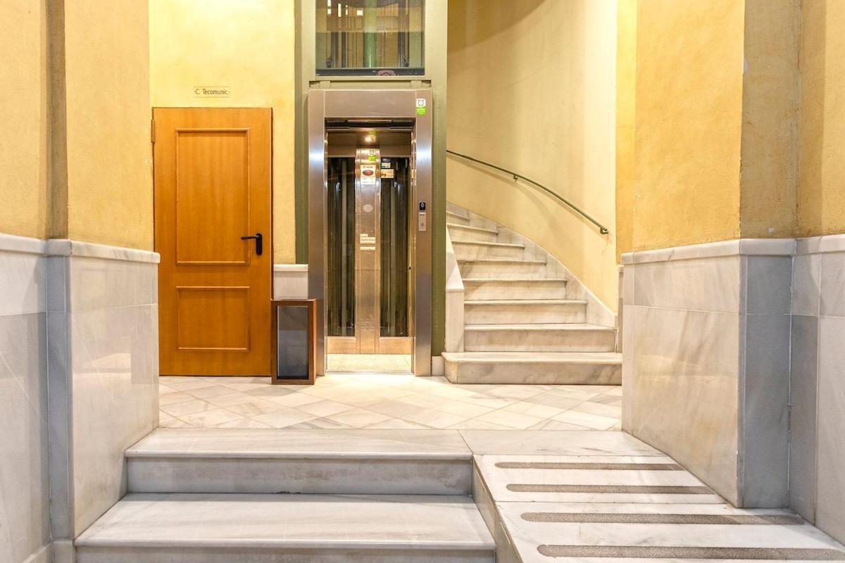 -Malagasunapts- Historic Heart Of Malaga Aa Wifi Esterno foto