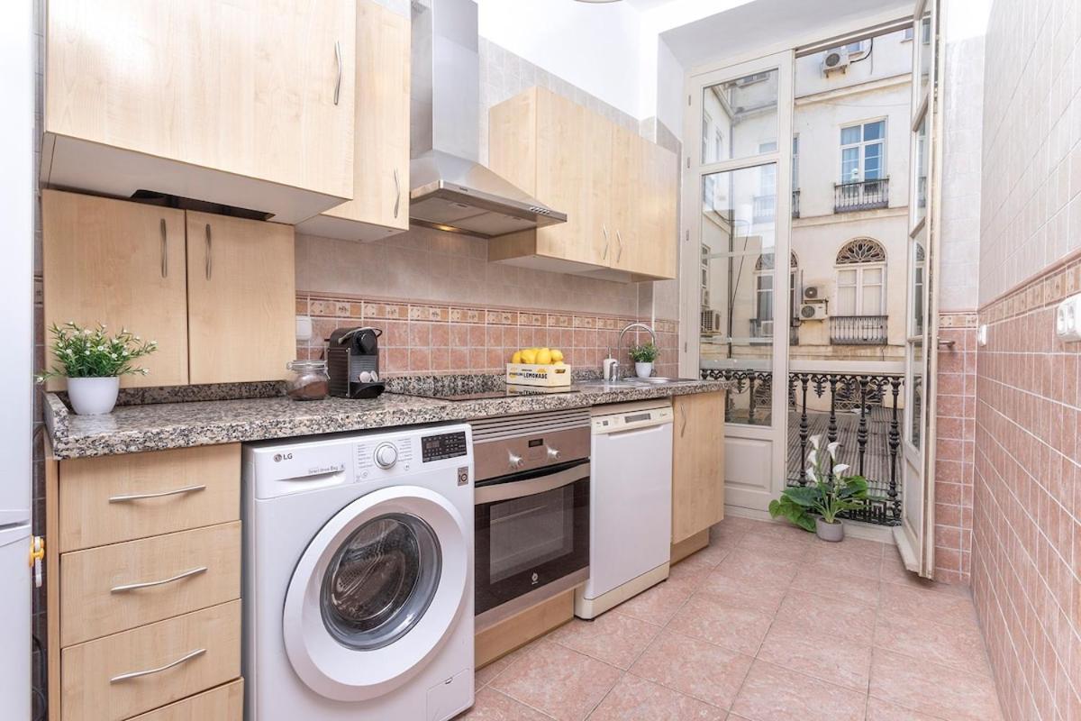 -Malagasunapts- Historic Heart Of Malaga Aa Wifi Esterno foto